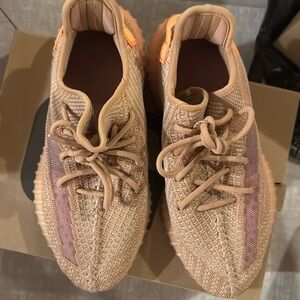 Yeezy Boost 350 v2 clay/clay/clay